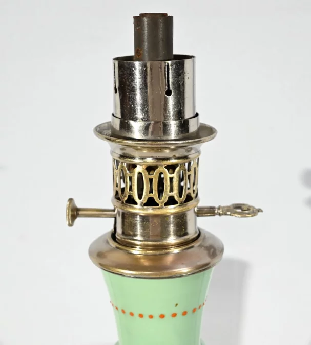 Lampe à Pétrole en Céramique – Fin XIXe