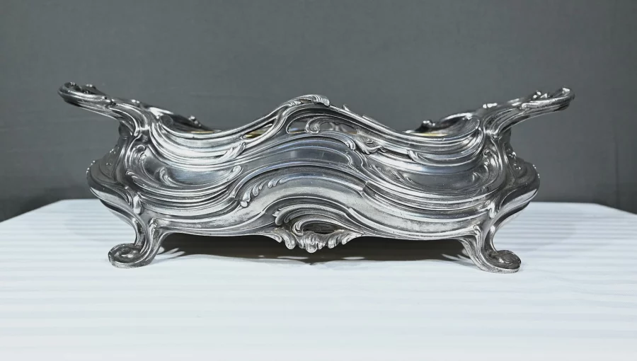 JARDINERA DEL PERIODO ART NOUVEAU