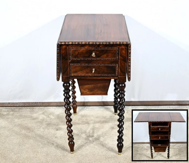 Petite Table de Salon en Palissandre, époque Restauration – Début XIXe