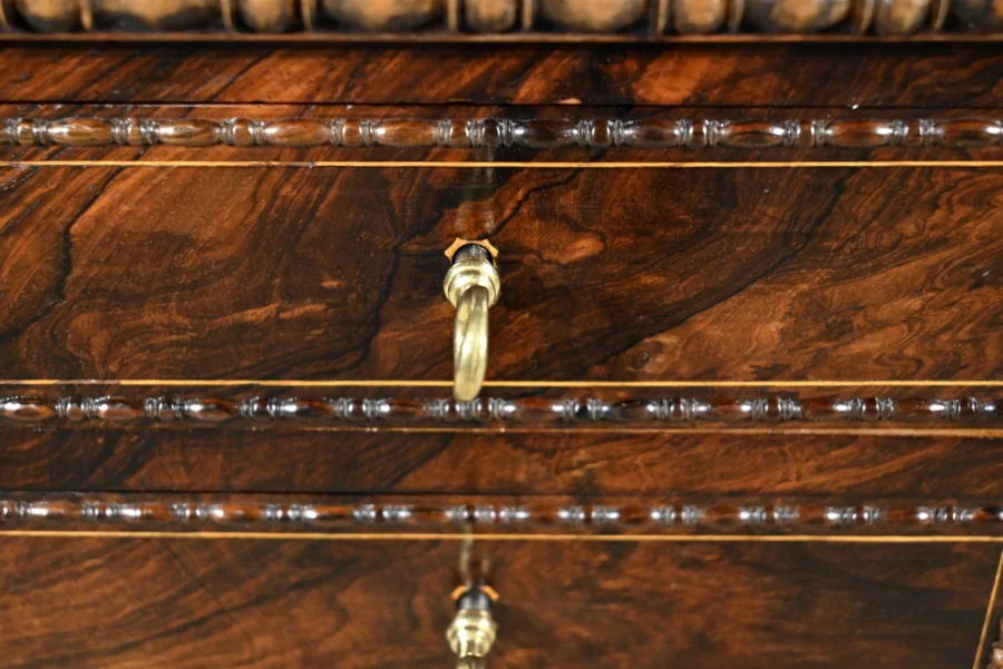 Petite Table de Salon en Palissandre, époque Restauration – Début XIXe