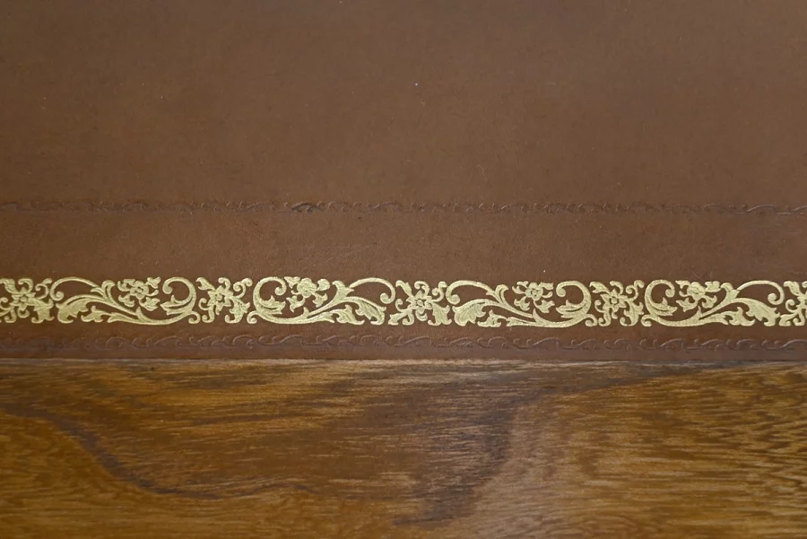 SCHREIBTISCH AUS DEM 18. JAHRHUNDERT