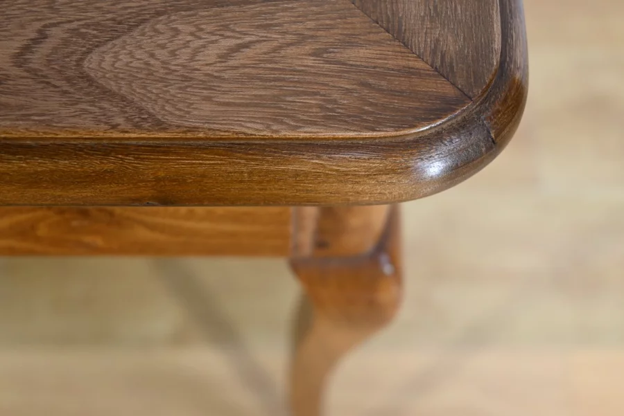 SCHREIBTISCH AUS DEM 18. JAHRHUNDERT