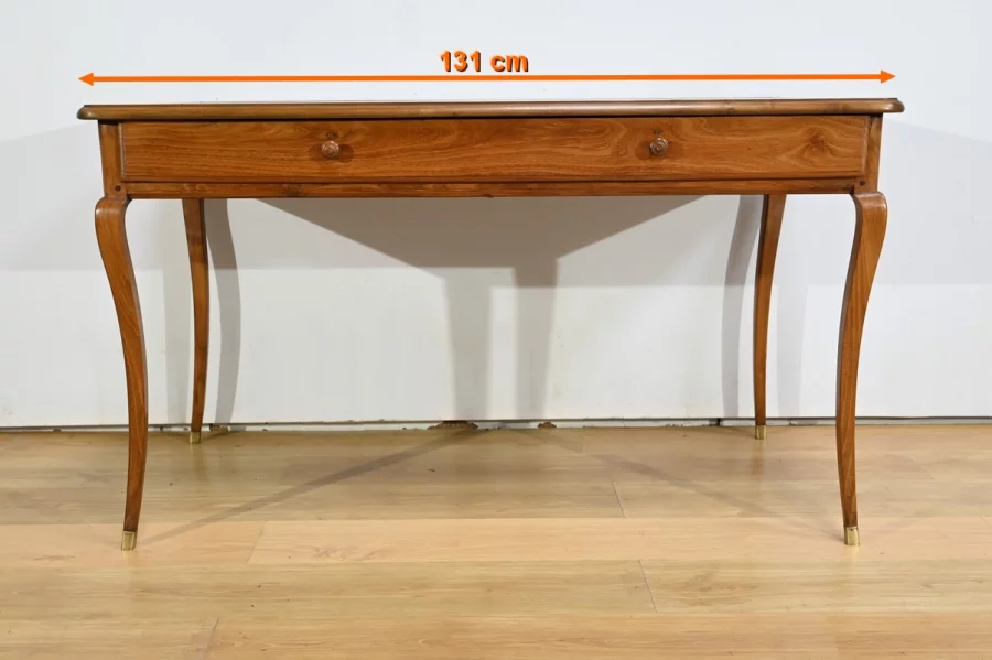 SCHREIBTISCH AUS DEM 18. JAHRHUNDERT