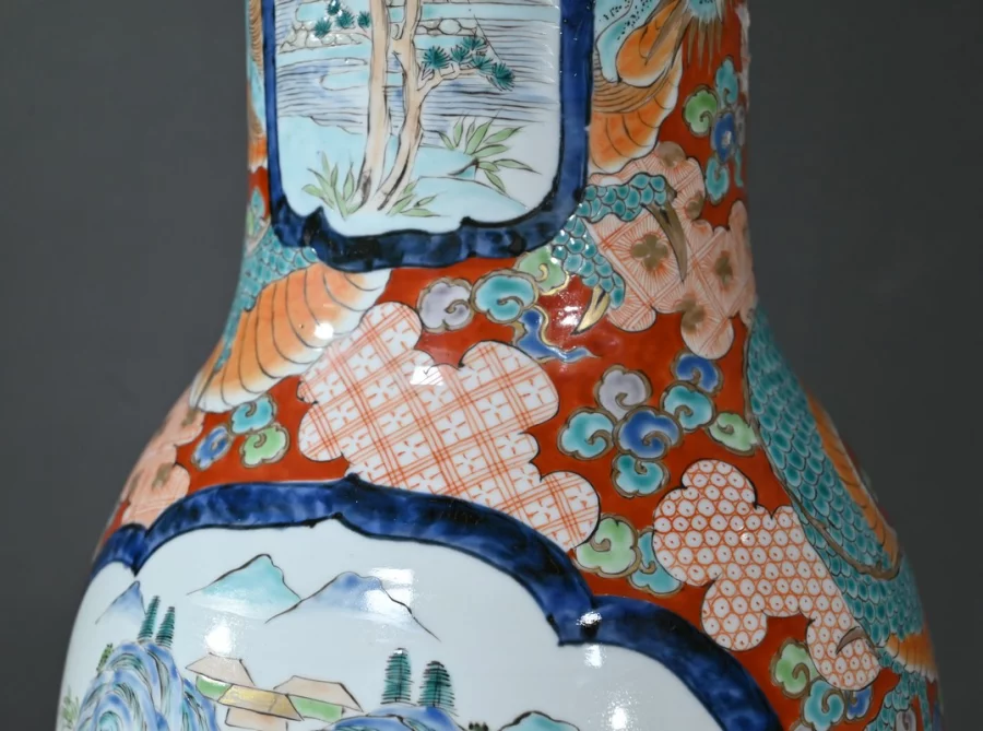 Important Vase Arita en Porcelaine, ère Meiji, Japon – Fin XIXe