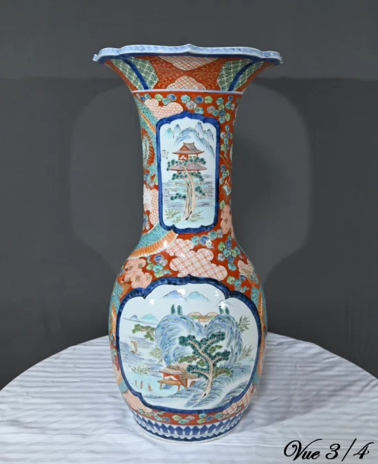 Important Vase Arita en Porcelaine, ère Meiji, Japon – Fin XIXe