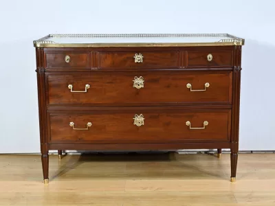 CÓMODA DEL PERIODO LUIS XVI