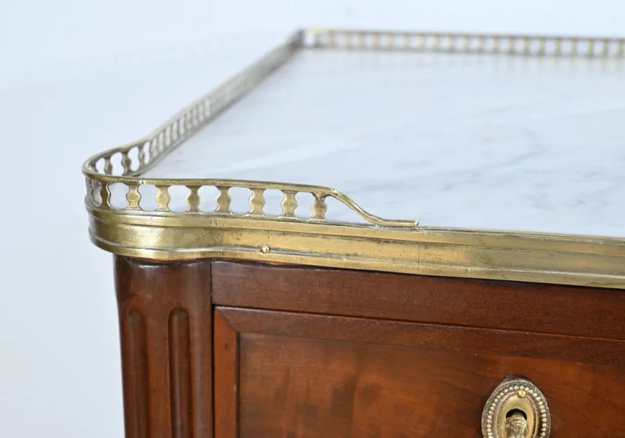 CÓMODA DEL PERIODO LUIS XVI