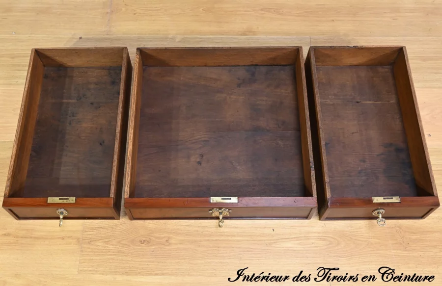 CÓMODA DEL PERIODO LUIS XVI