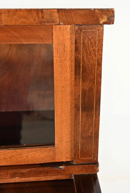 ESCRITORIO ESTILO LUIS XV