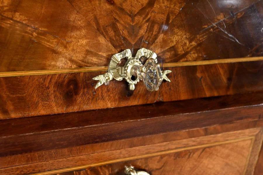 ESCRITORIO ESTILO LUIS XV