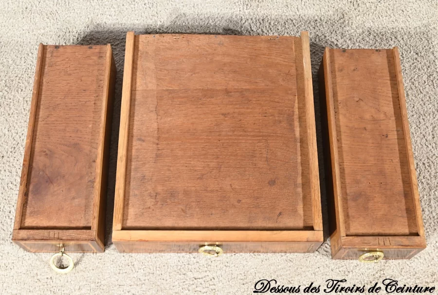 ESCRITORIO ESTILO LUIS XV