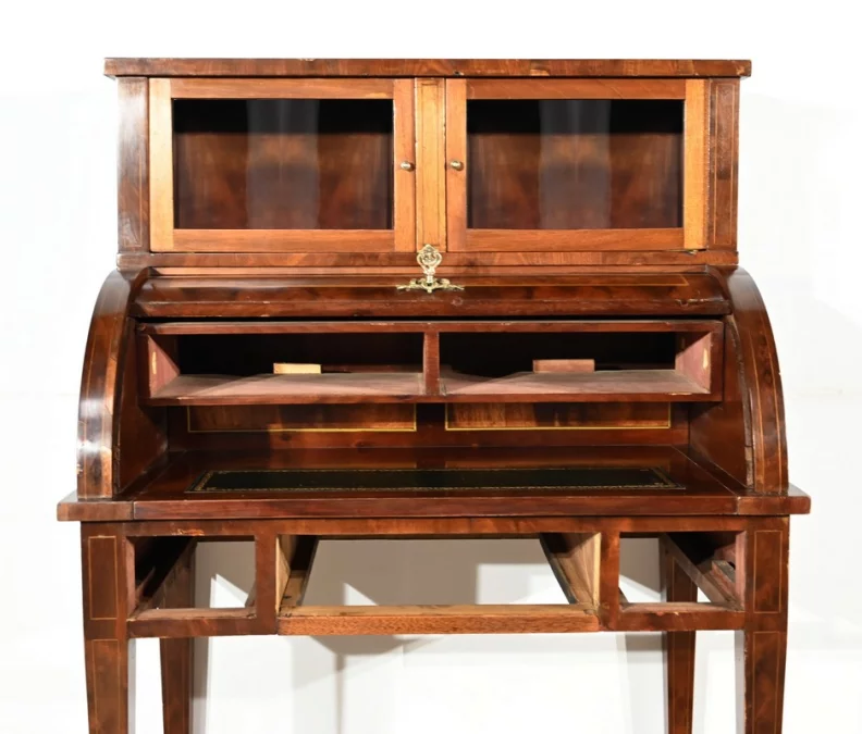 ESCRITORIO ESTILO LUIS XV