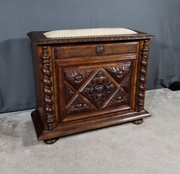 CAJA DE LAVANDERÍA ESTILO LUIS XIII