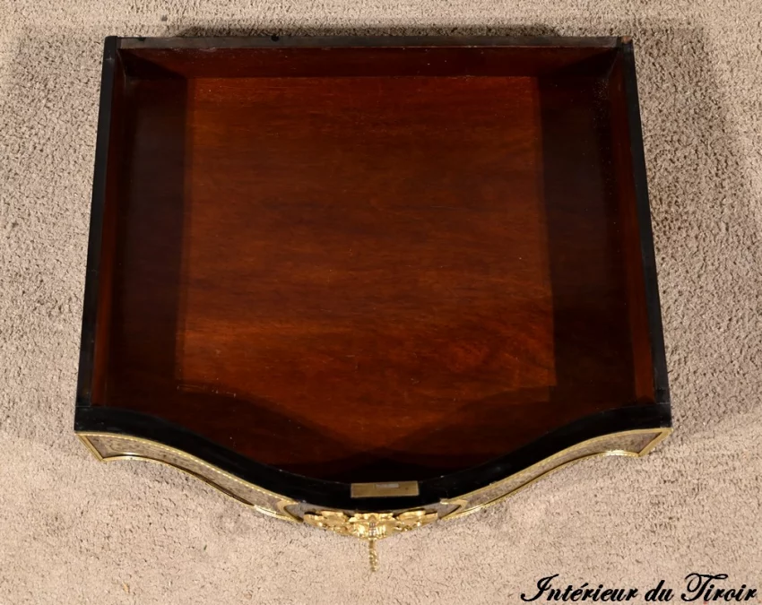 Beistelltisch aus der Zeit Napoleons III.