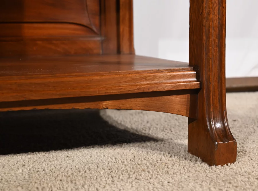 ШКАФ ИЗ КРАСНОГО ДЕРЕВА, приписываемый MAISON E. DIOT