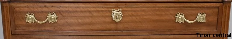 CÓMODA DE LA ÉPOCA LUIS XVI