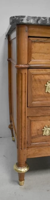 CÓMODA DE LA ÉPOCA LUIS XVI