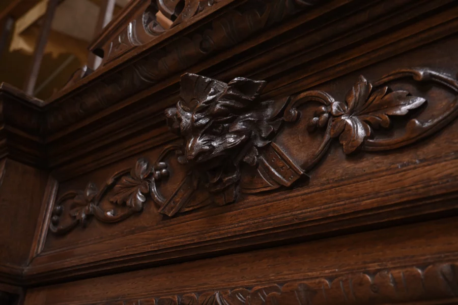 ARMARIO ESTILO LUIS XIII