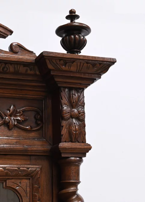 ARMARIO ESTILO LUIS XIII