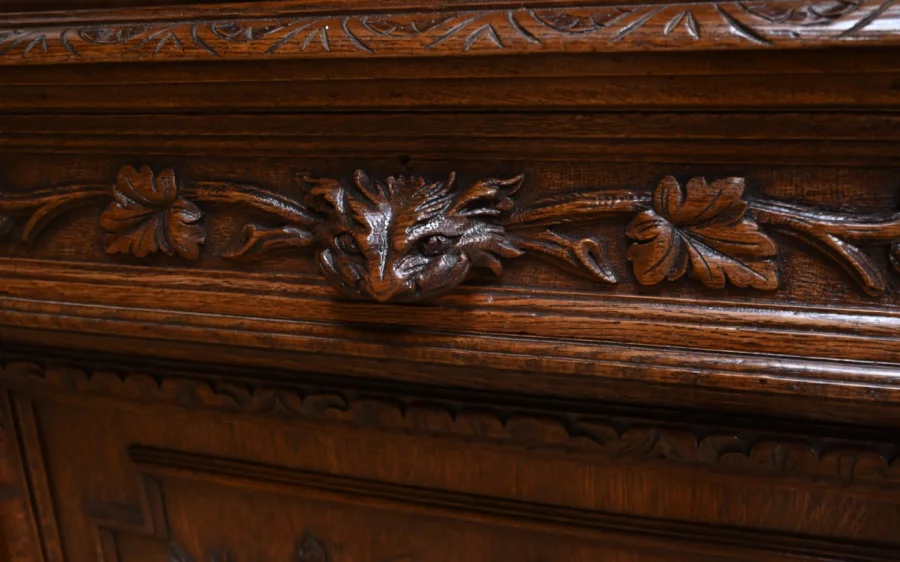 ARMARIO ESTILO LUIS XIII