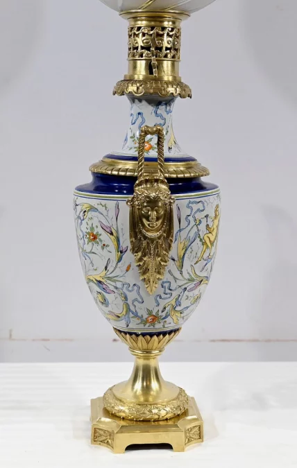 Lampe à Pétrole en Faïence, époque Napoléon III – Milieu XIXe