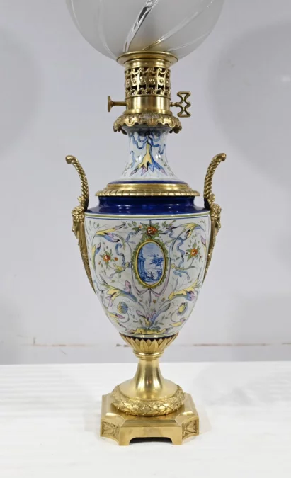 Lampe à Pétrole en Faïence, époque Napoléon III – Milieu XIXe