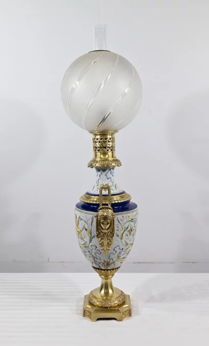 Lampe à Pétrole en Faïence, époque Napoléon III – Milieu XIXe