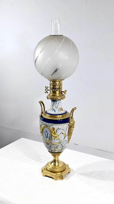 Lampe à Pétrole en Faïence, époque Napoléon III – Milieu XIXe