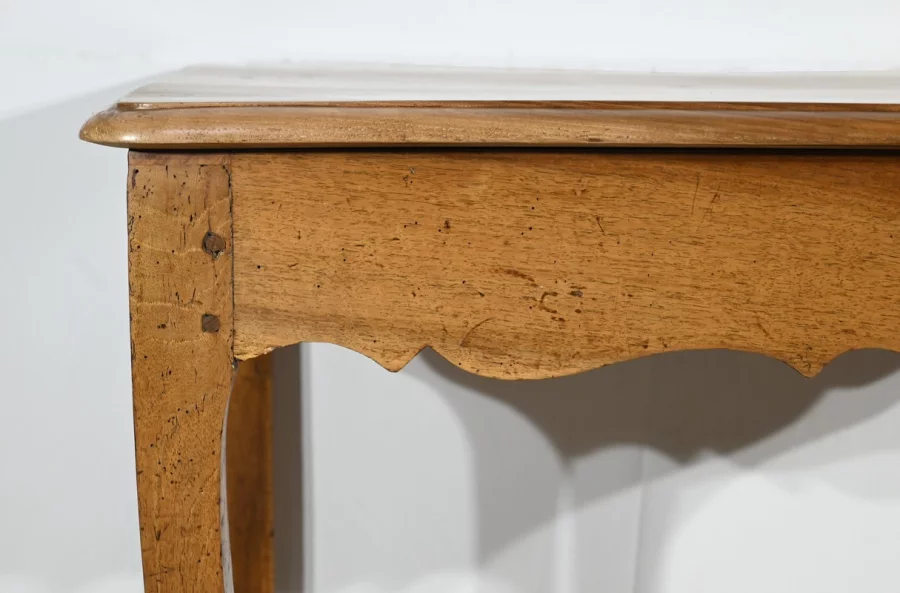 MESA DE ESCRITORIO ESTILO LUIS XV