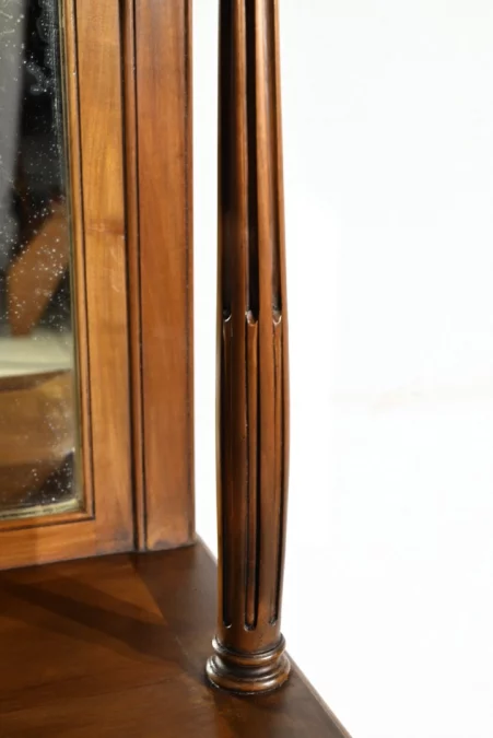 КОНСОЛЬНЫЙ СТОЛ В СТИЛЕ ЛЮДОВИКА XVI