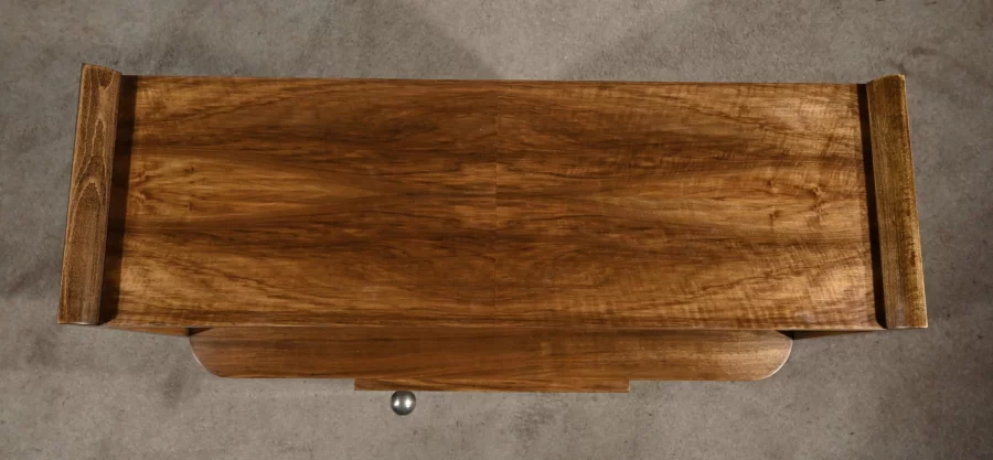 ПРИСТАВНОЙ СТОЛ В СТИЛЕ АРТ-ДЕКО