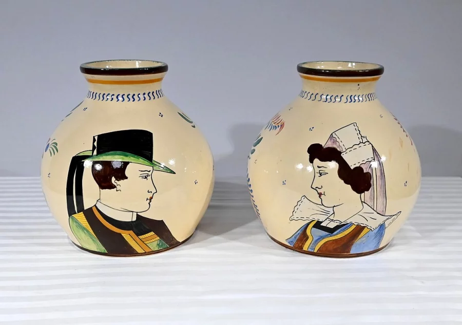PAREJA DE JARRONES QUIMPER