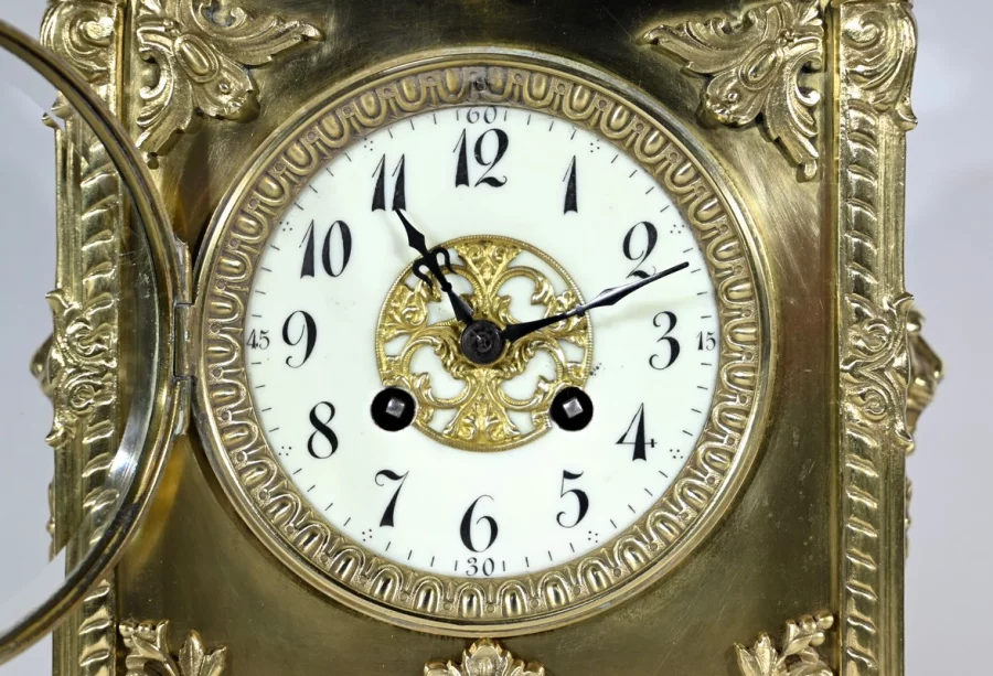 Garniture de Cheminée en Bronze Doré, estampillée Japy Frères & Cie – Fin XIXe