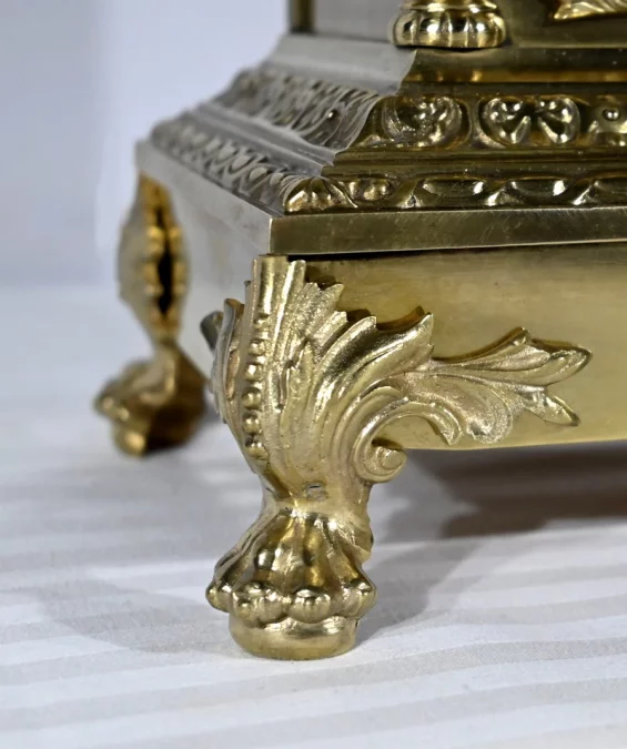 Garniture de Cheminée en Bronze Doré, estampillée Japy Frères & Cie – Fin XIXe