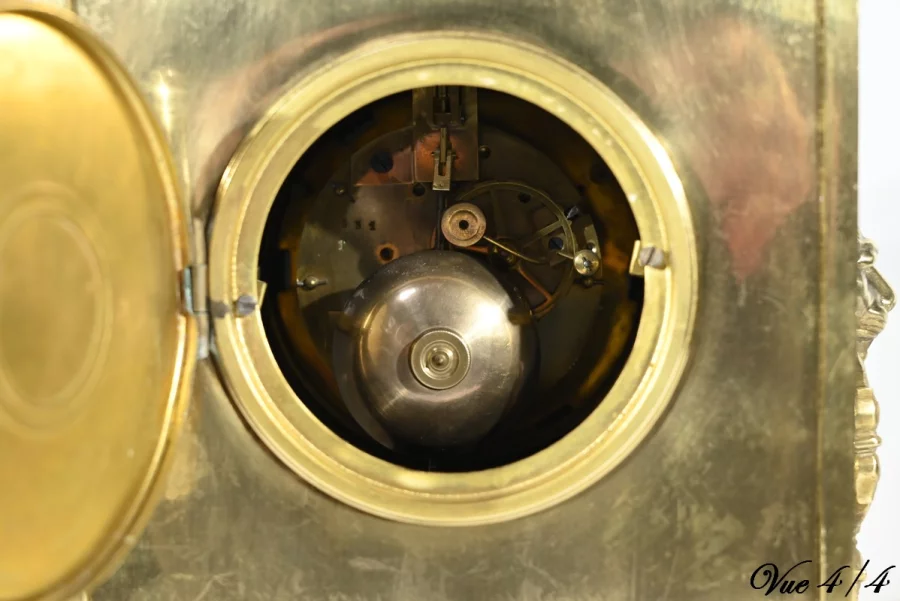 Garniture de Cheminée en Bronze Doré, estampillée Japy Frères & Cie – Fin XIXe