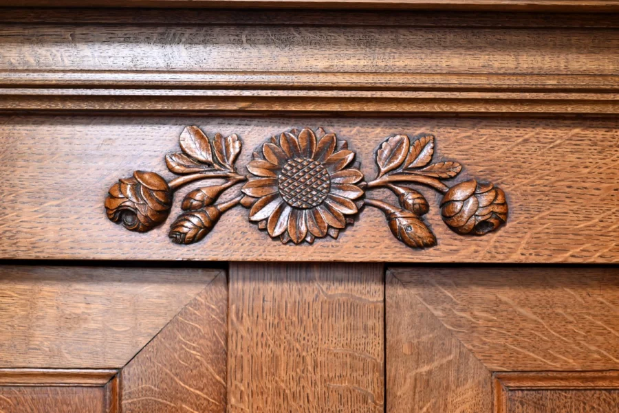 BUFFET DE LA ÉPOCA DEL IMPERIO FRANCÉS