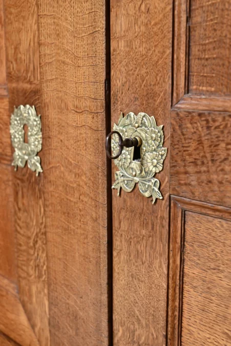 BUFFET DE LA ÉPOCA DEL IMPERIO FRANCÉS