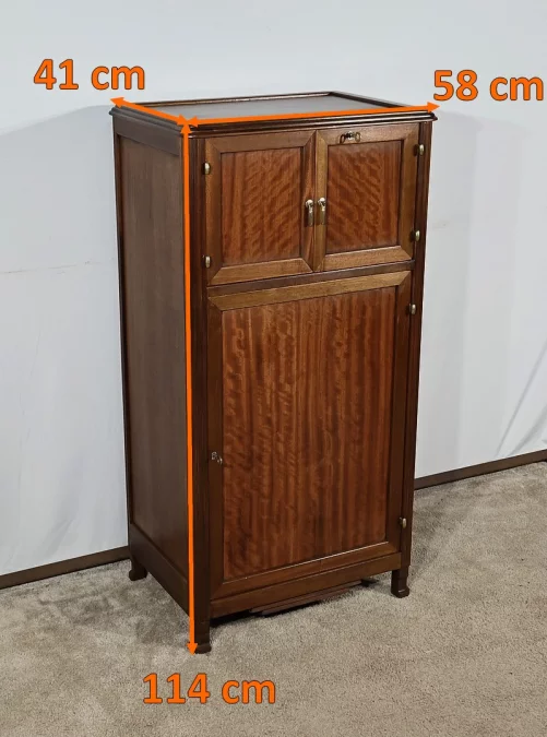 Plattenspielerschrank aus der Art-Déco-Zeit