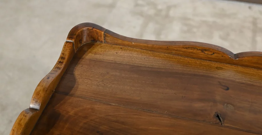 Beistelltisch aus der Zeit von Louis XV