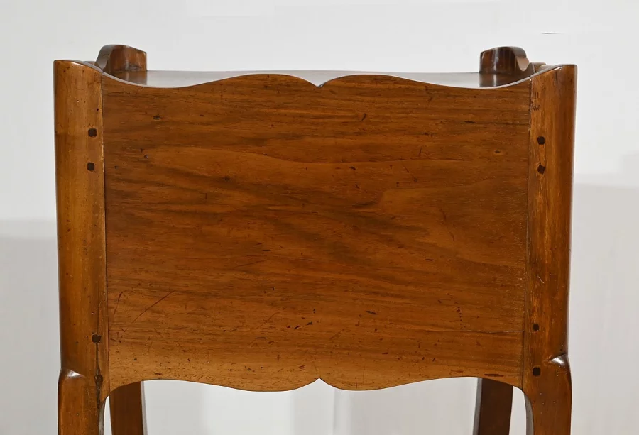 Beistelltisch aus der Zeit von Louis XV