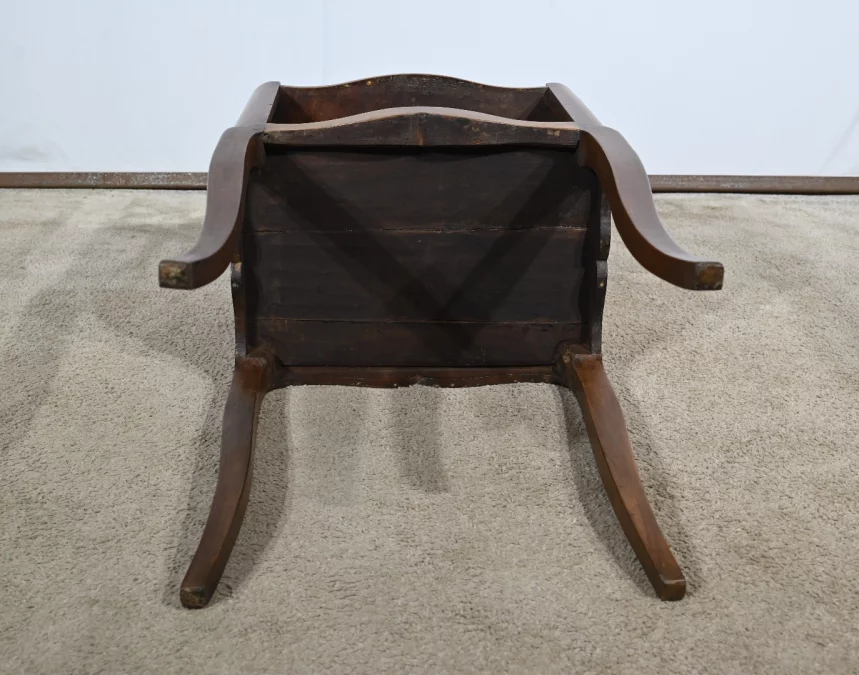 Beistelltisch aus der Zeit von Louis XV