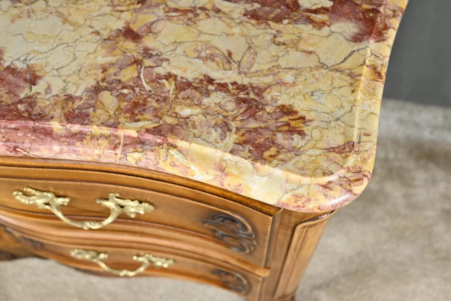 КОМОД В СТИЛЕ ЛЮДОВИКА XV