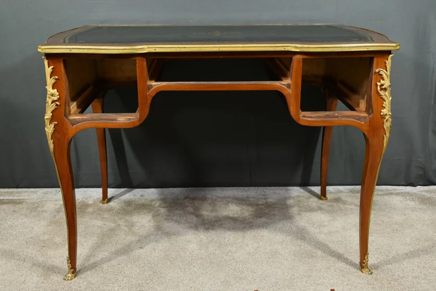 ESCRITORIO ESTILO LUIS XV