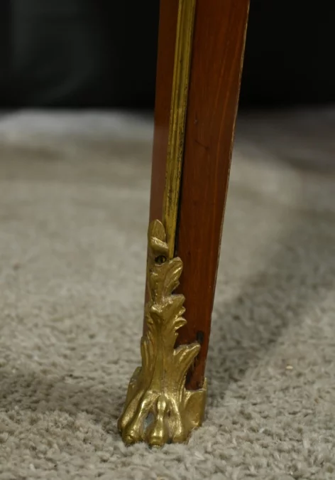 ESCRITORIO ESTILO LUIS XV