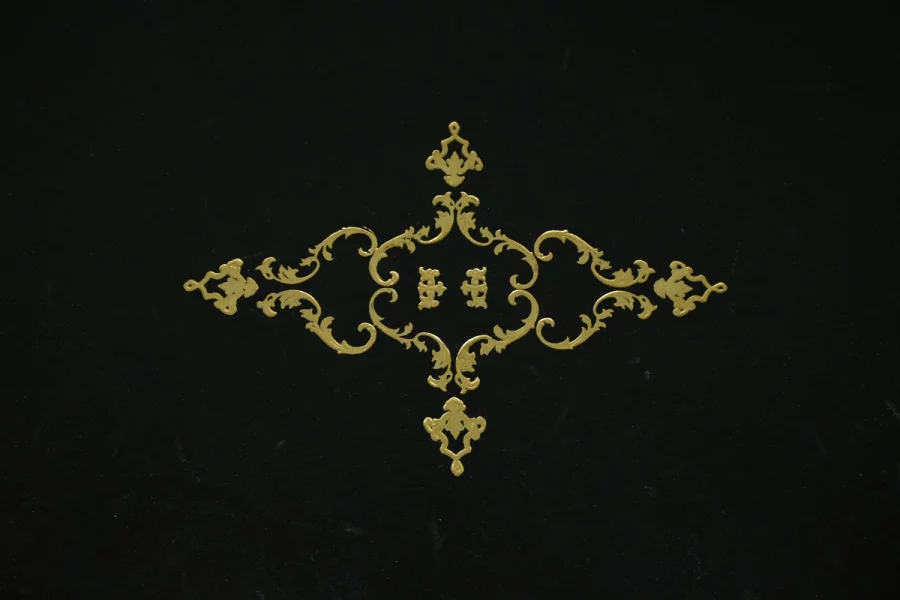 ESCRITORIO ESTILO LUIS XV