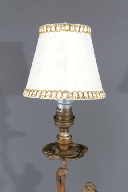 LAMPE IM JUGENDSTIL