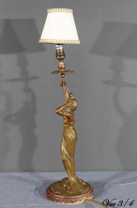 LAMPE IM JUGENDSTIL