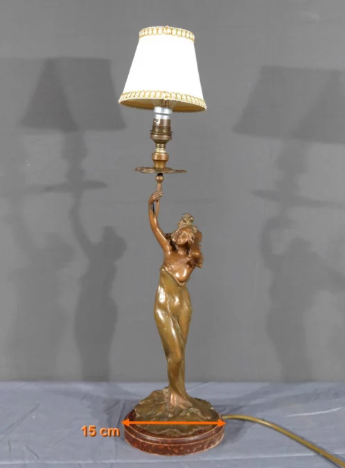 LAMPE IM JUGENDSTIL