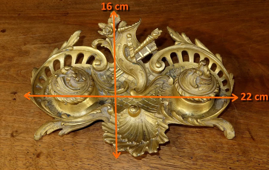 Tintenfass im Louis XV-Stil