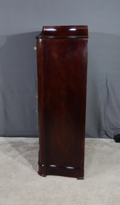 BAÑO SECRETARIO DEL PERIODO DE NAPOLEÓN III